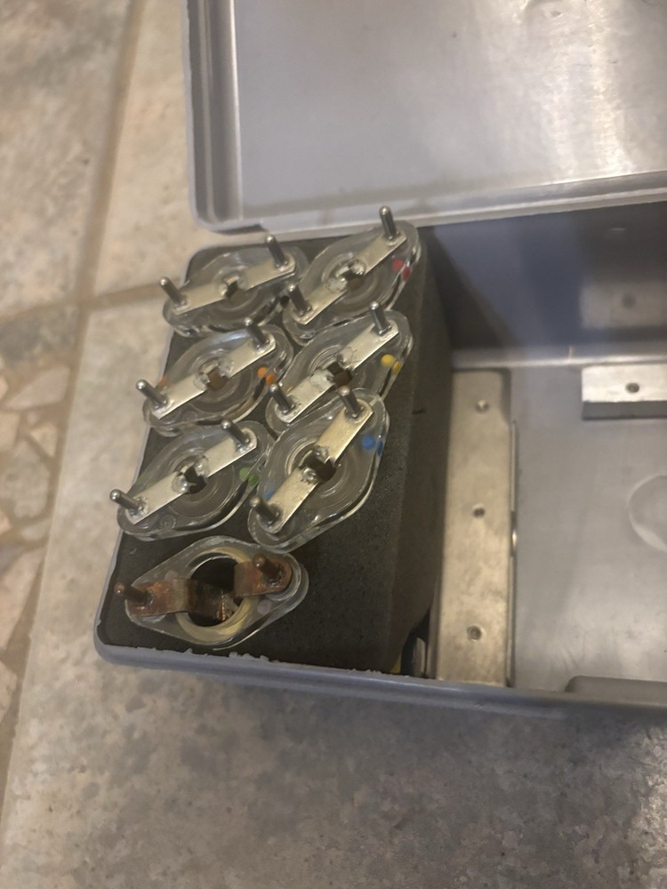 Millen 90651 Solid State Grid Dip Meter w/ 7 Coils, Box