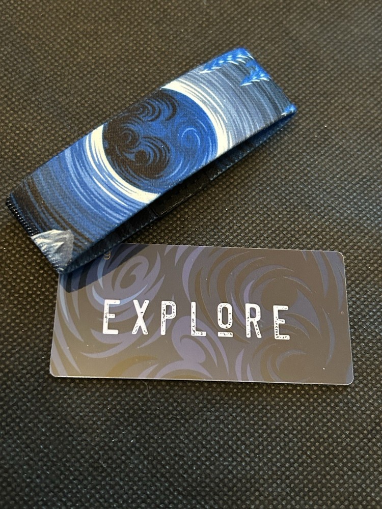 Explore Zox Strap Reversible Wristband NEW - Wolf Wolves