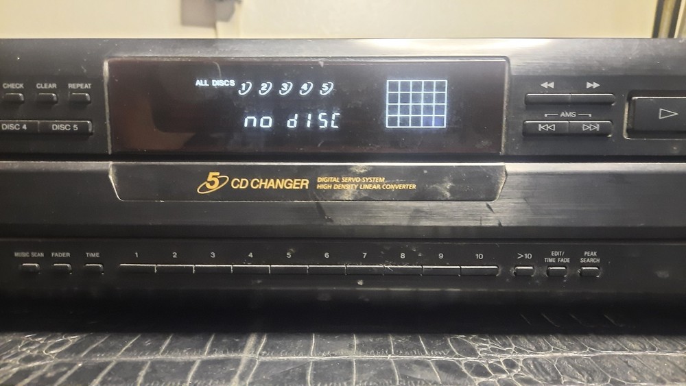 Sony CDP-CE305 TESTED WORKS