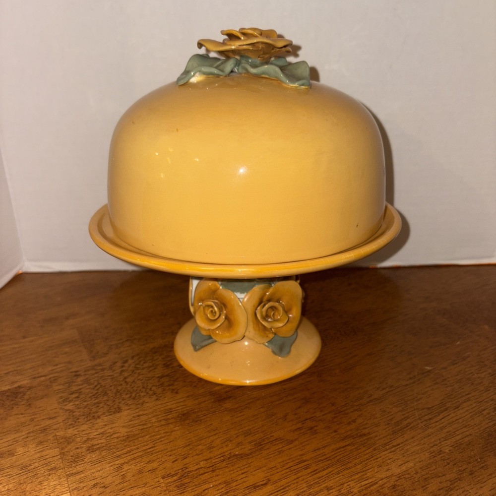 Studio B/by magenta/rose petal /Dome/ cake dish