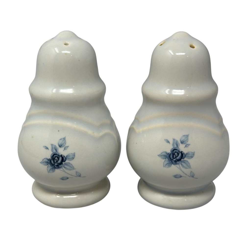 Pfaltzgraff Salt Pepper Shakers Blue Rose Pattern Ceramic Vintage Kitchen Decor
