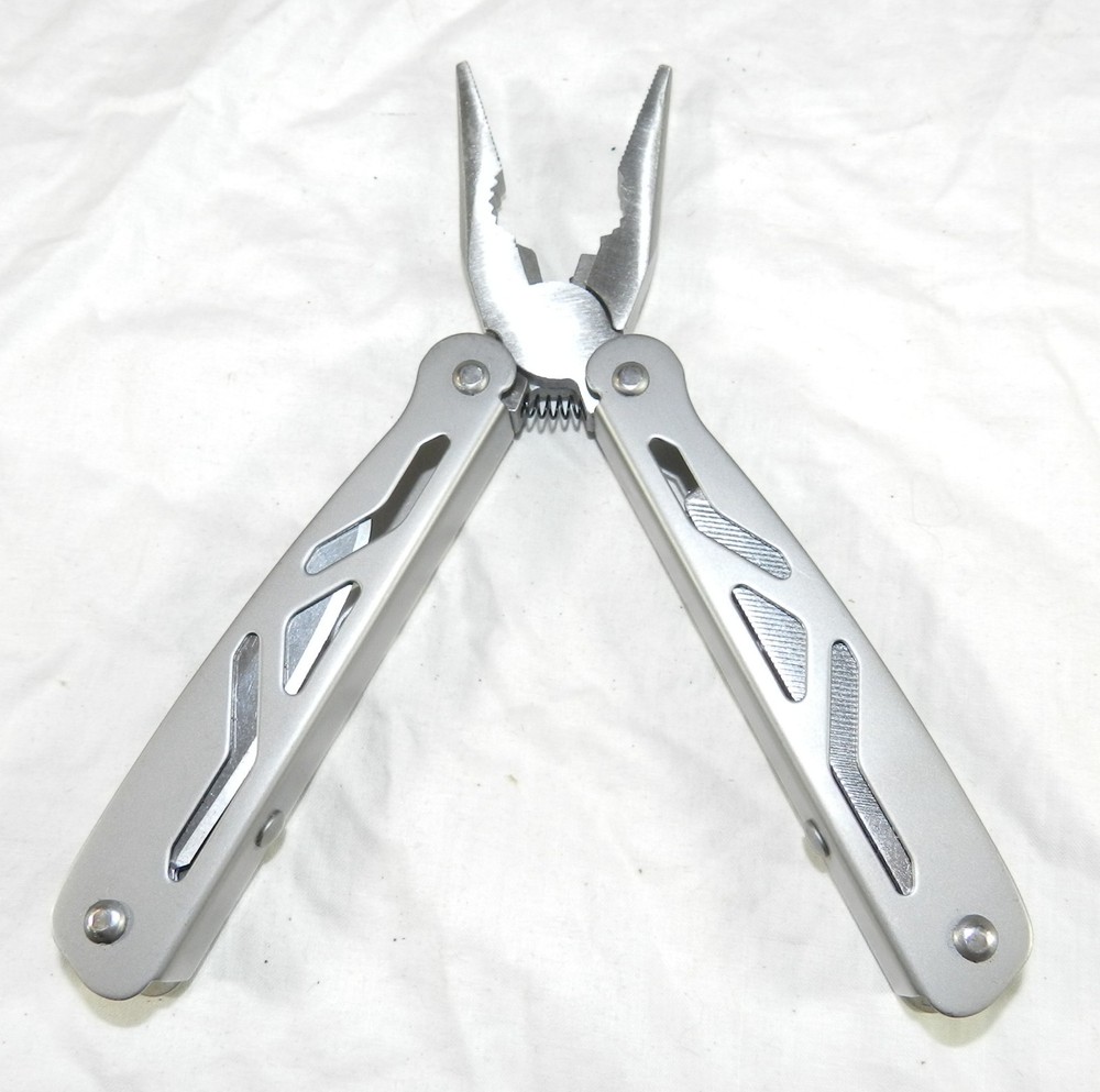 Ozark Trails Multi-Tool with belt case