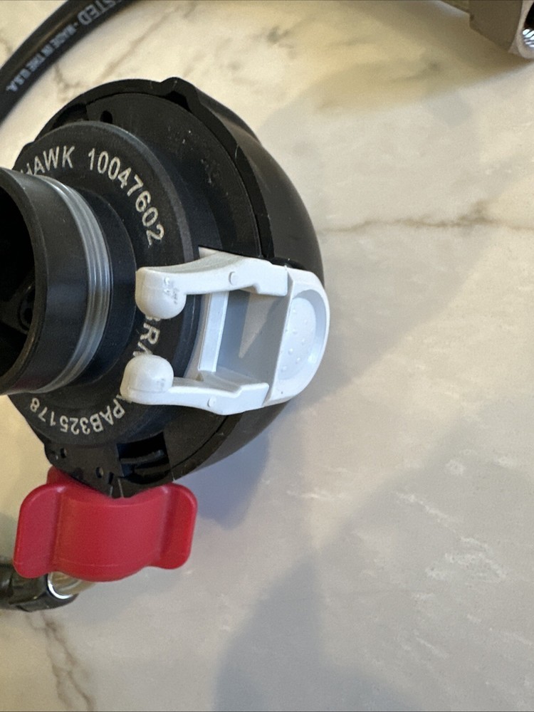 MSA 10047602 Regulator Assy,Firehawk,Threaded,Solid