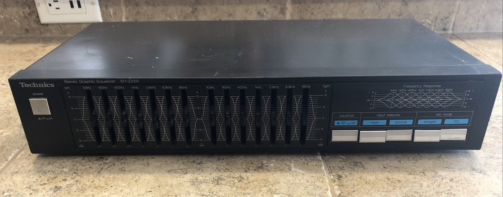 Technics SH-Z250  Stereo Graphic Equalizer WORKS GREAT