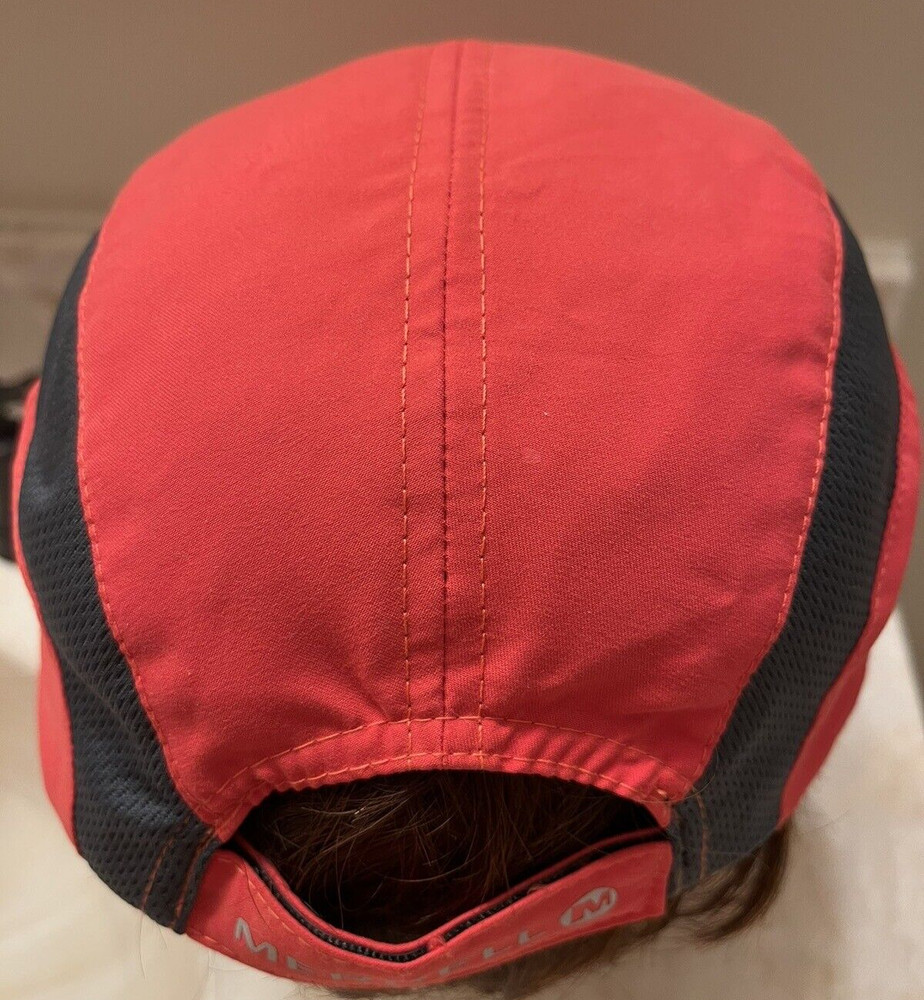 Y2K NWOT Merrell Lightweight Hat Polyester Adjustable OSFA Running Cycling