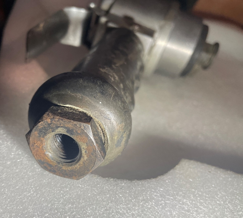 Central Pneumatic Dual Action Air Sander TOOL ONLY