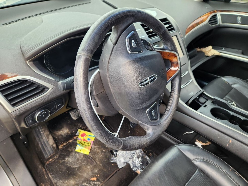 2013-2016 Lincoln MKZ Front Center Dash Screen