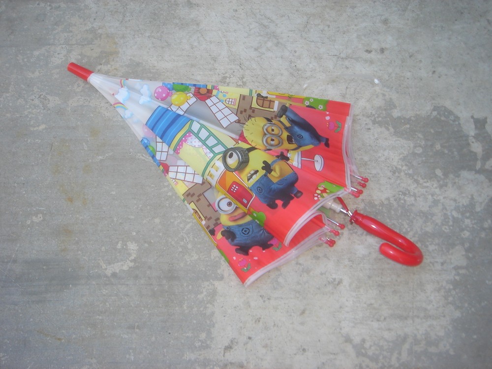 Minion kids umbrella