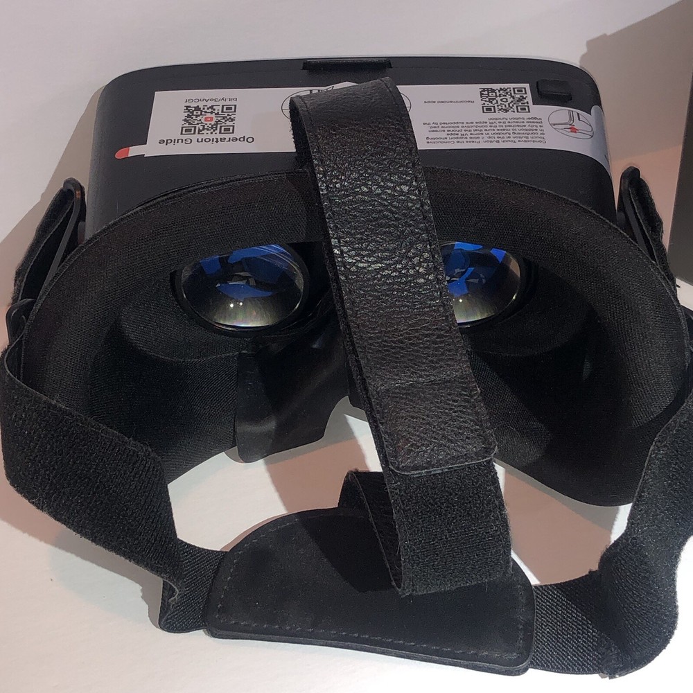 DESTEK V5 VR Headset/iPhone 13/12/11 /Samsung/Android with Controller/Black