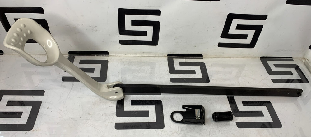 Midmark 625 Stirrup Assembly 029-2951-06 Ritter White Quantity 1