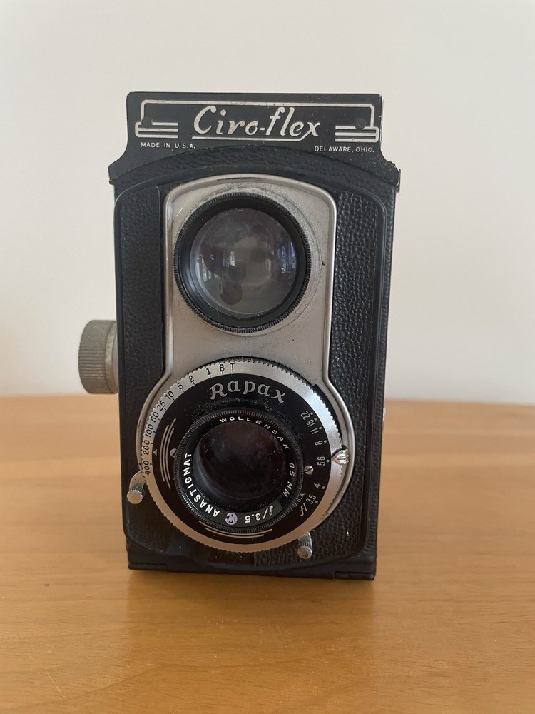 CIRO-FLEX TLR CAMERA AND CASE ALPHAX 85 MM Made In USA