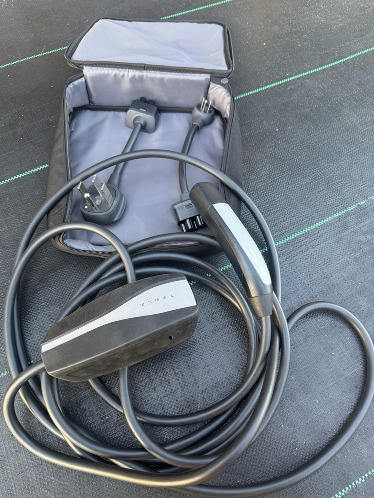 Tesla 2024 Model Y Charger Kit With Bag