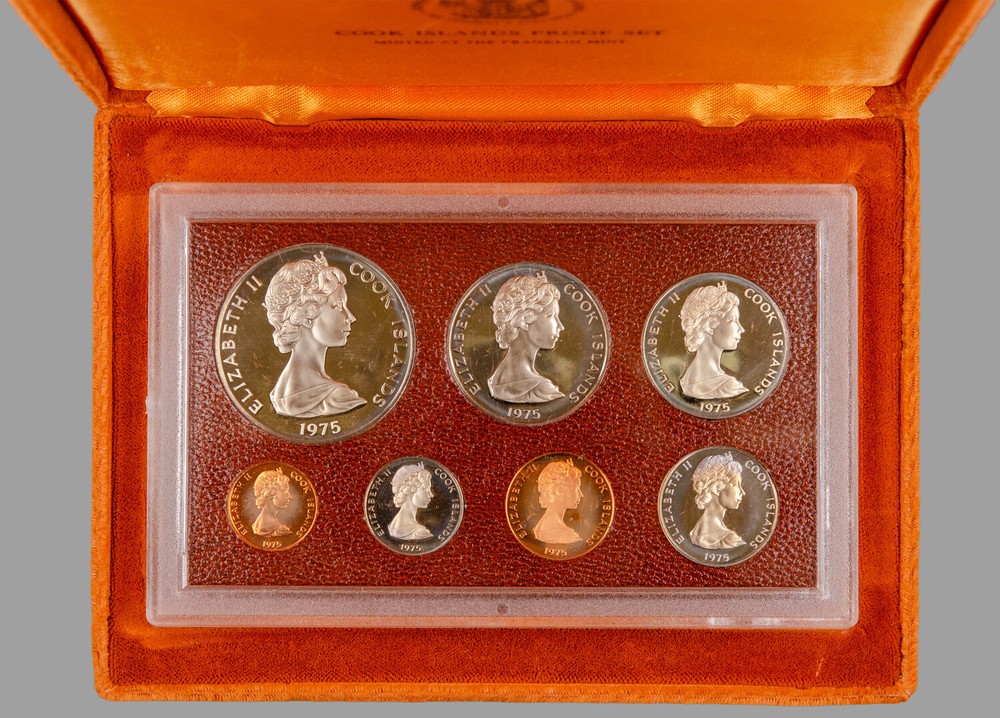 1975 COOK ISLAND COIN SET