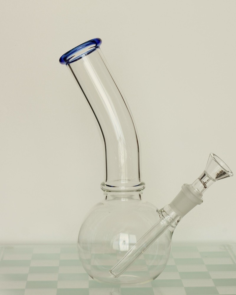 Bubble Base Water Pipe 8" Tall with colored mouth piece Blu with EZ Loader