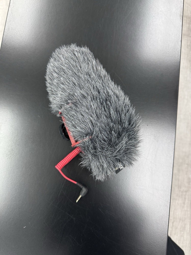 Rode DeadCat GO Artificial Fur Wind Shield for the VideoMic GO