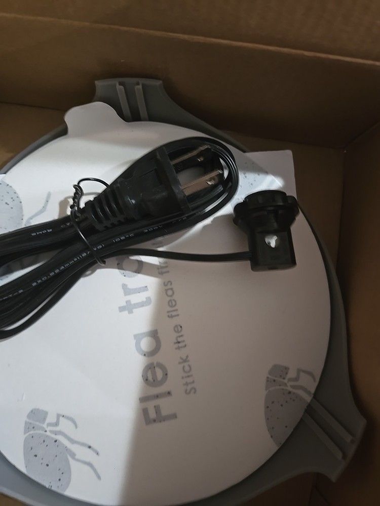 Ultimate Flea Traps Pet and Child Safe