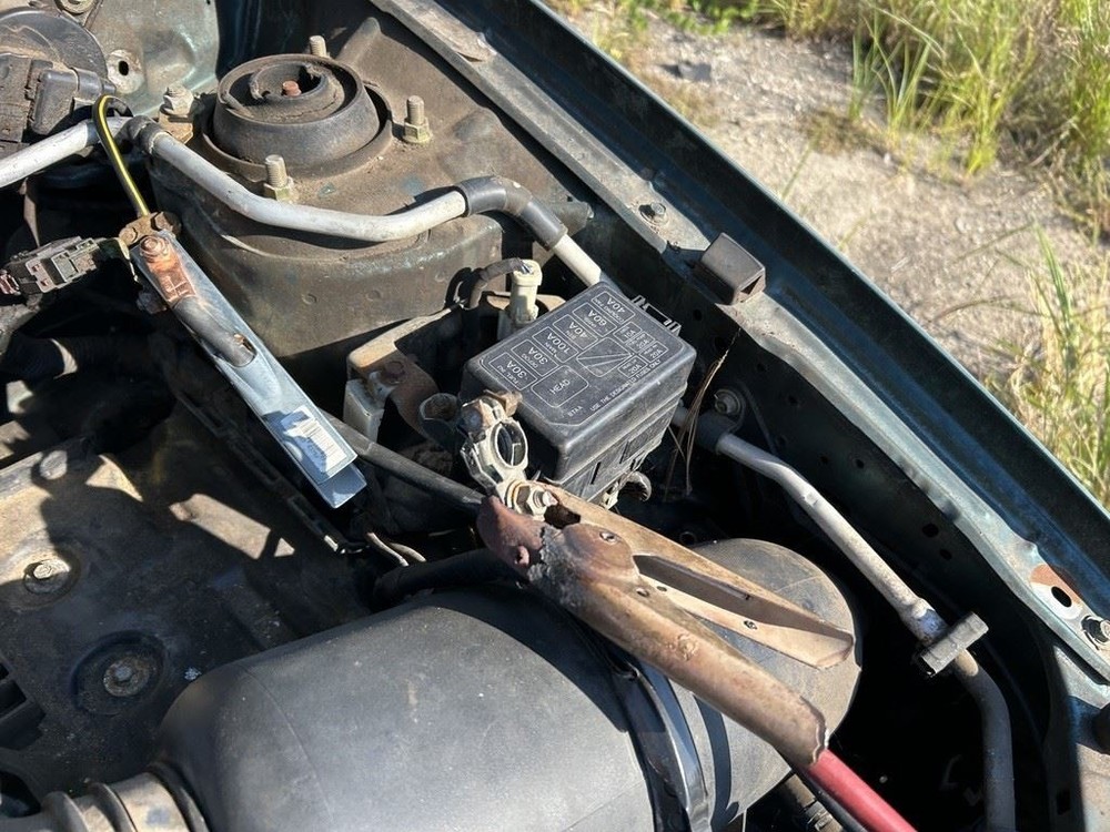 Engine ECM Electronic Control Module Below Center Dash Fits 97 99 ESCORT