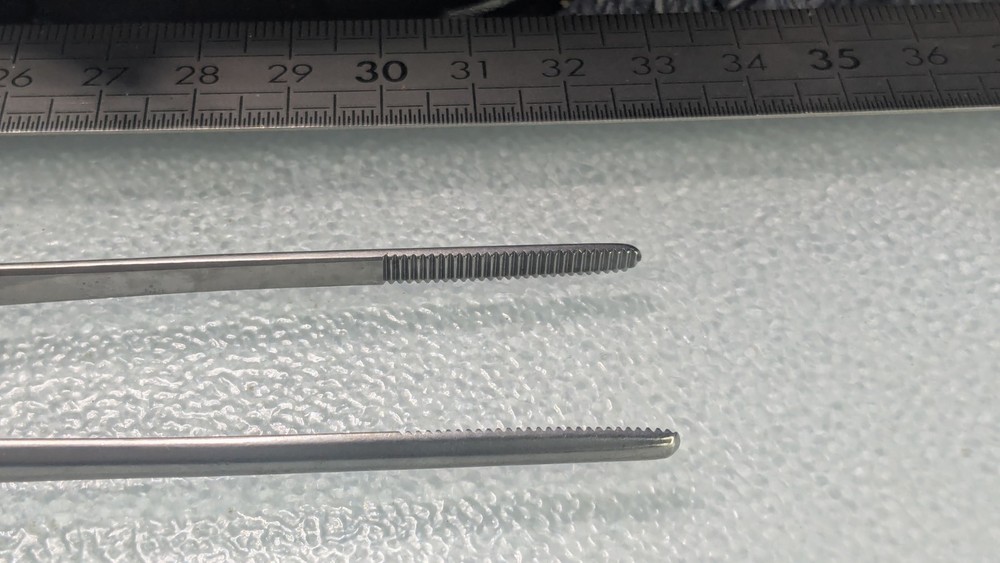 Jarit 130-125 Tissue Forceps