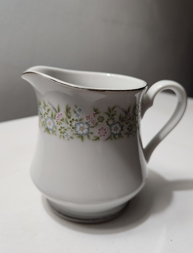 Johann Haviland China Creamer