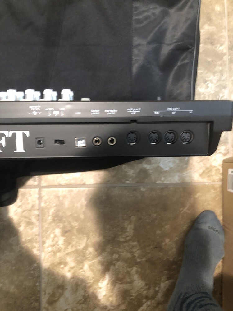 Novation 49SL MKII MIDI and CV Equipped Keyboard Controller
