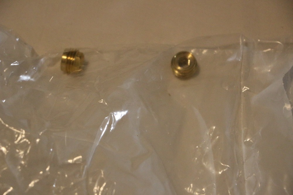 Delta Universal Mixing Rough-In Valve with Service Stops R10000-UNWSHF