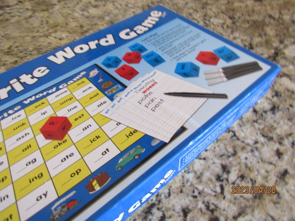 Lakeshore Learning- Roll & Write Word Game-Jumbo Dice-Word Building-2000
