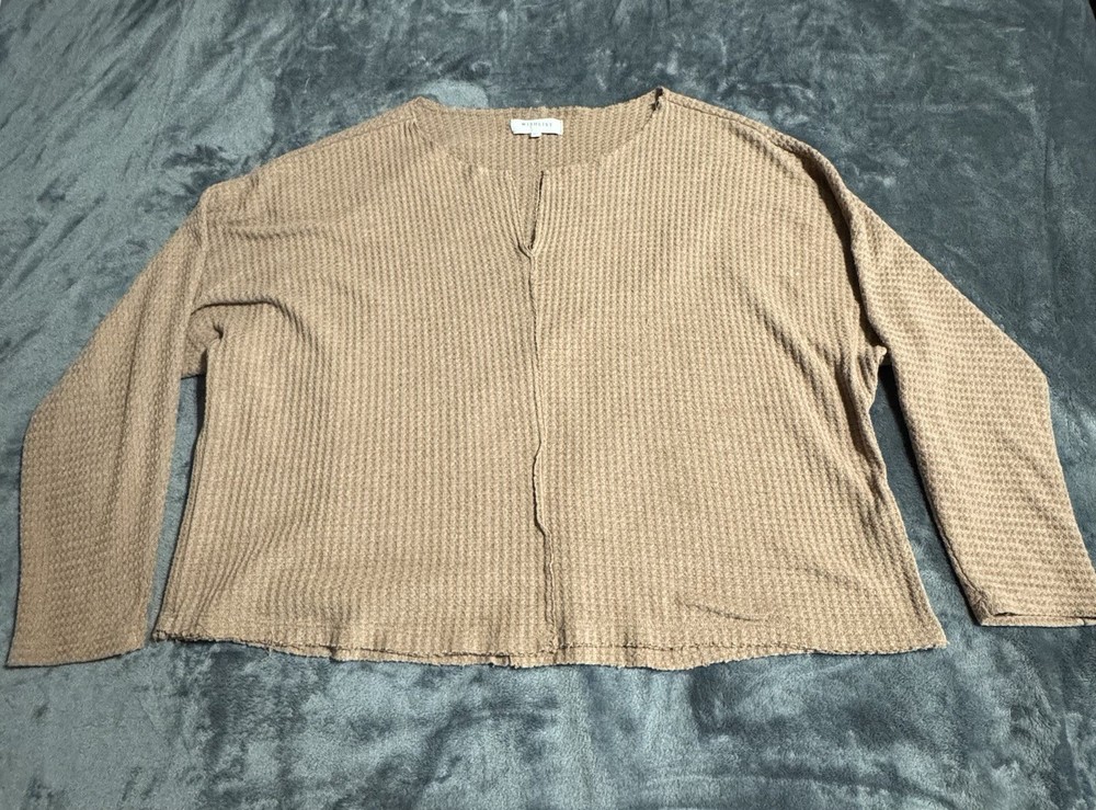 Wishlist Oversized M/L Tan Waffle Knit Sweater
