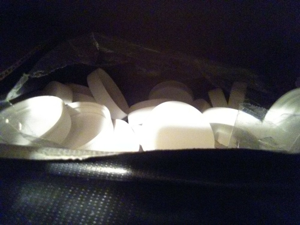 20 empty white pill bottles with caps supplements pills etc