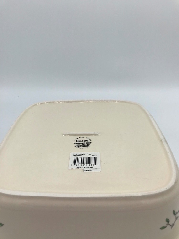 Spode Christmas Tree 10" Square Rim Baking Dish Oven to Table In Box