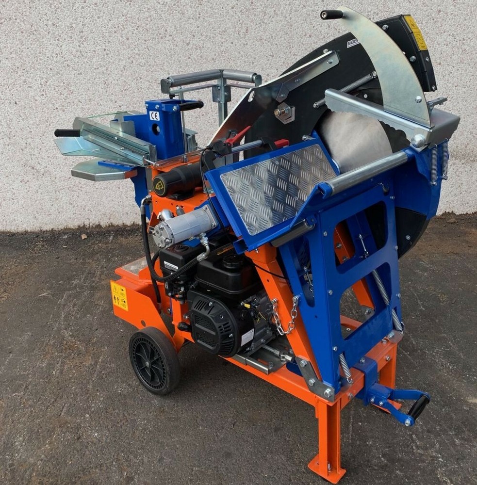 NEW Balfor engine driven Shark 708 firewood processor