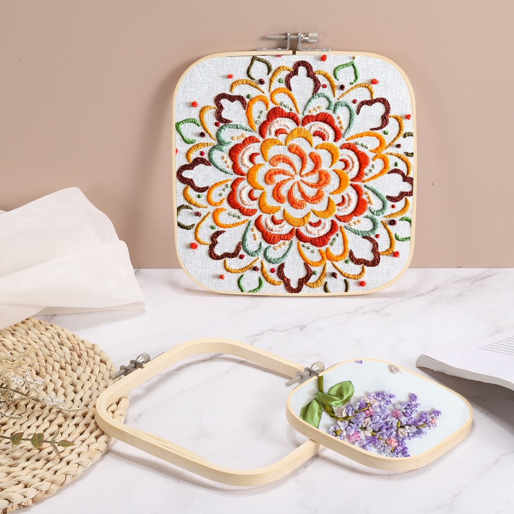 6 Pieces 4.7" x 4.7" Adjustable Square Embroidery Hoops