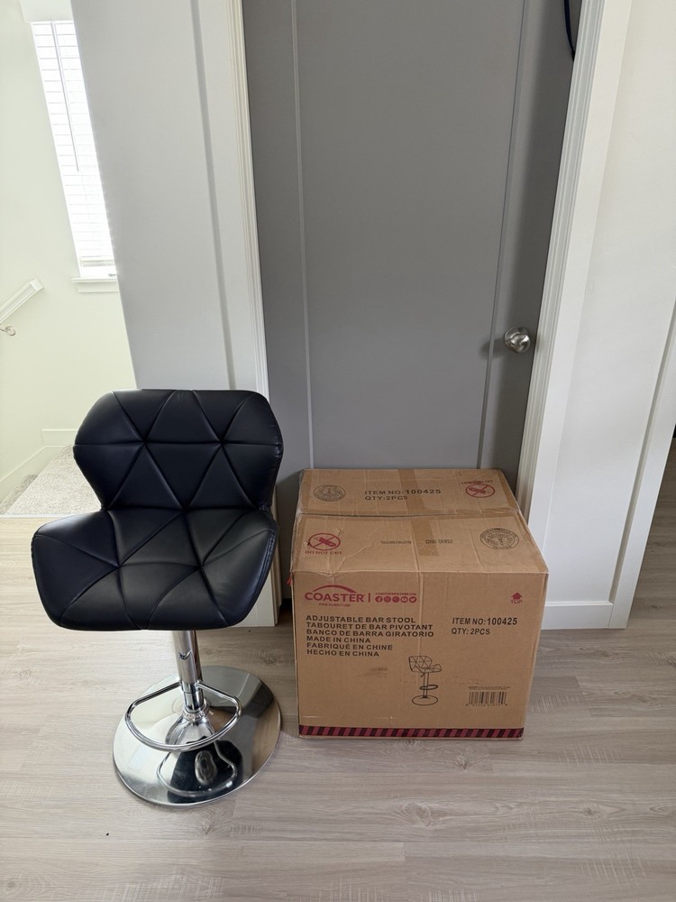 Coaster Adjustable Barstool Set of 3