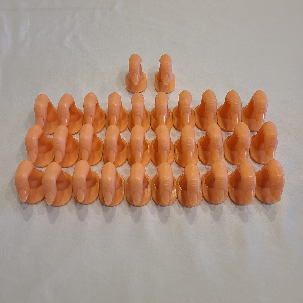 32-Piece Individual Practice Training Fingernail Tips Fingers