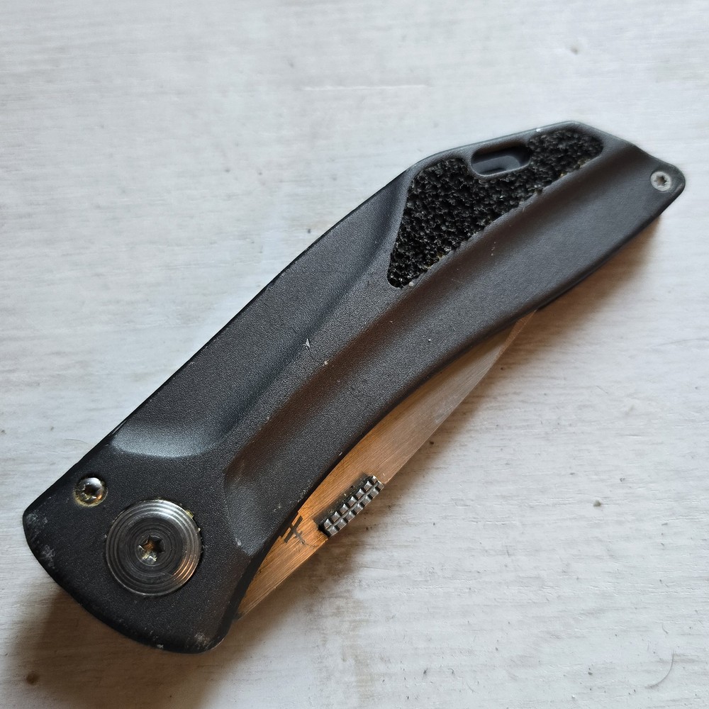 GERBER TRAVERSE FOLDING KNIFE LINER LOCK PLAIN EDGE BLADE