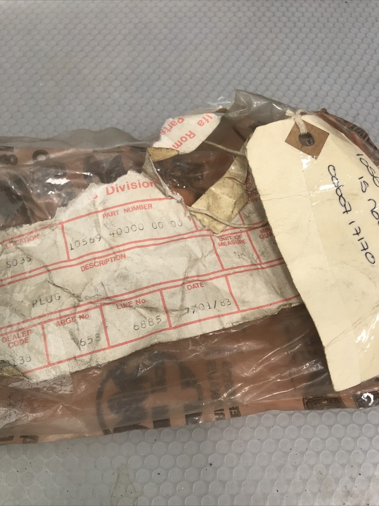 ALFA ROMEO PLASTIC PLUG 60717170 10594 SAME DAY DISPATCH