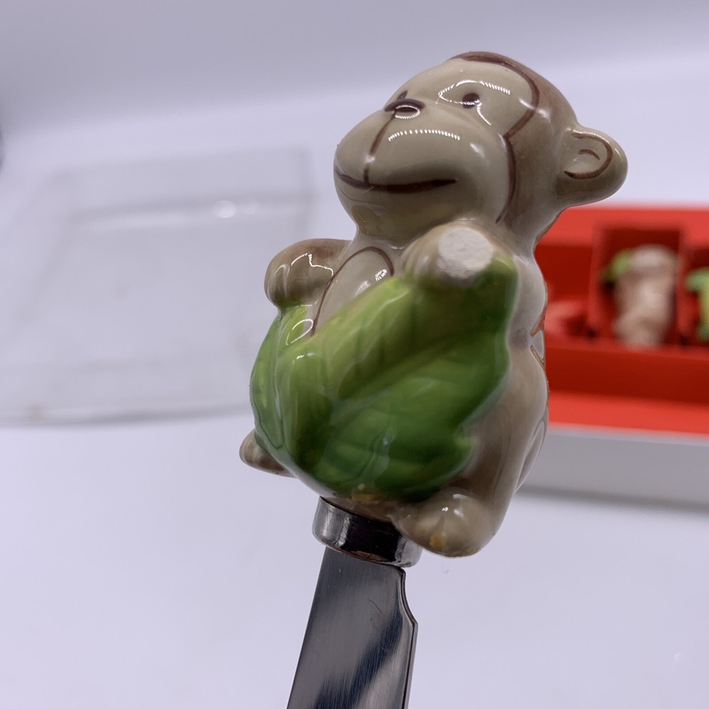 4 Tropical Spreaders Target 2008 Monkey Flower Sloth Turtle Ceramic Handle Cute