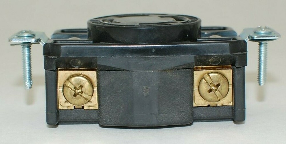 Arrow Hart 6570 Single Receptacle