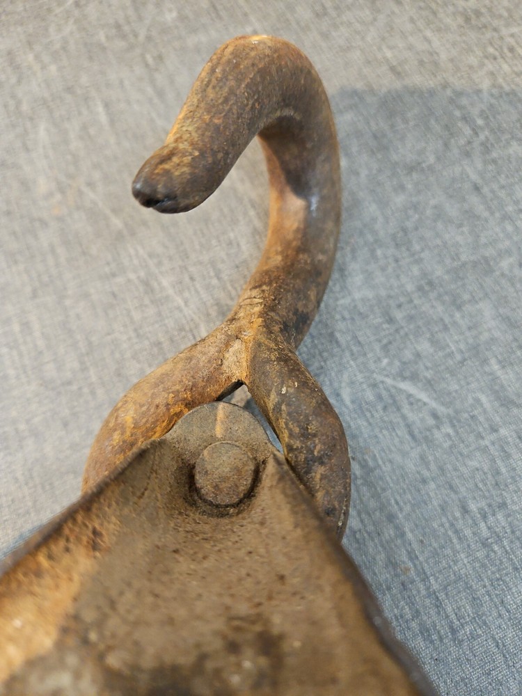 Large Block And Tackle Double Wheel Pully Vintage