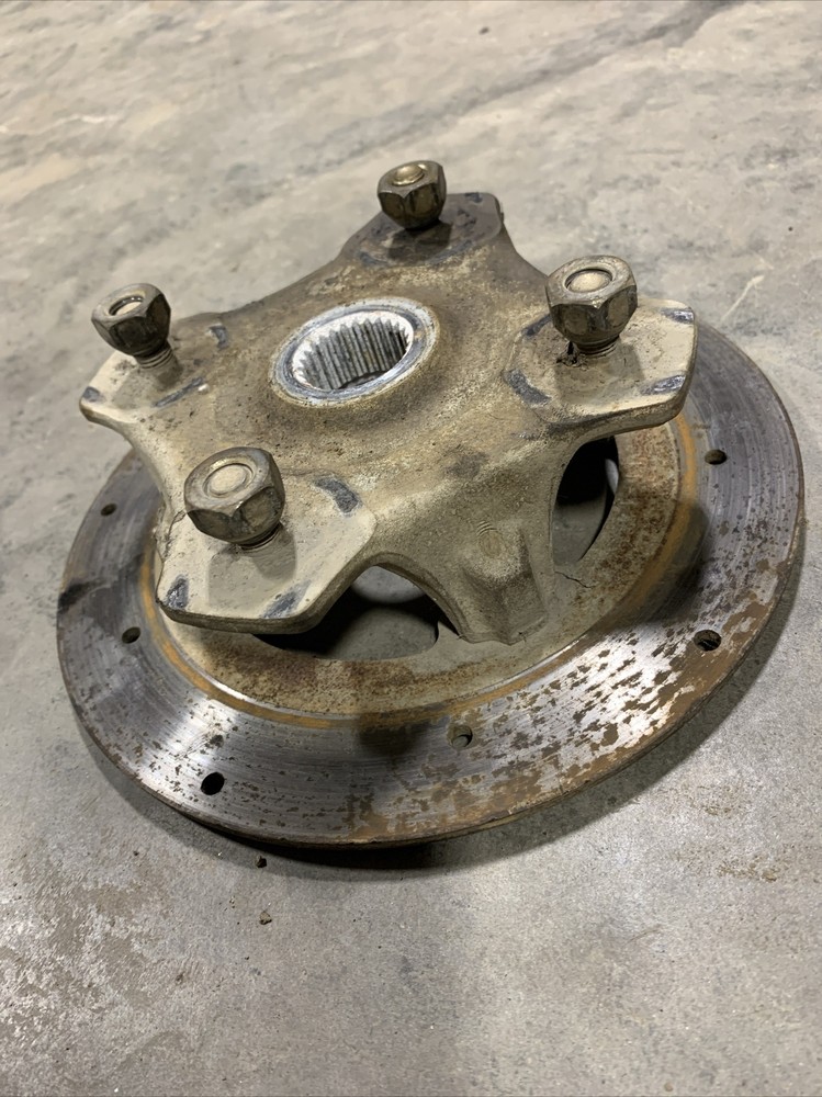 arctic cat wildcat trail 700 Front Hub 2015