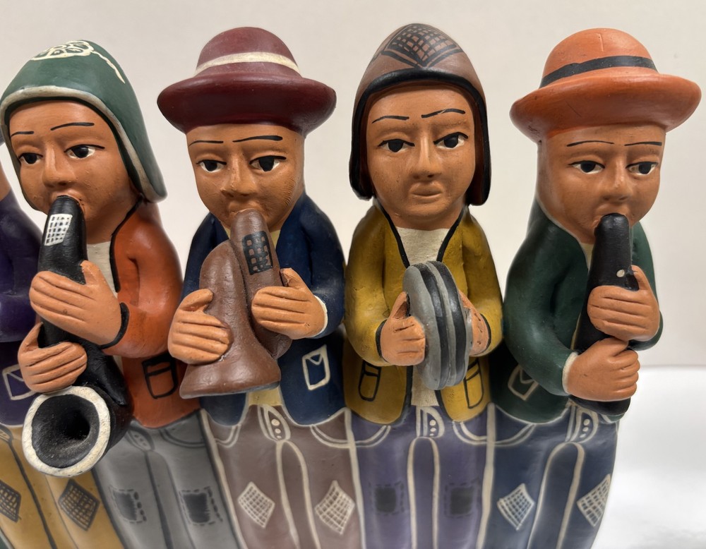 Handcrafted Peruvian Whistle - Musicians playing their instruments