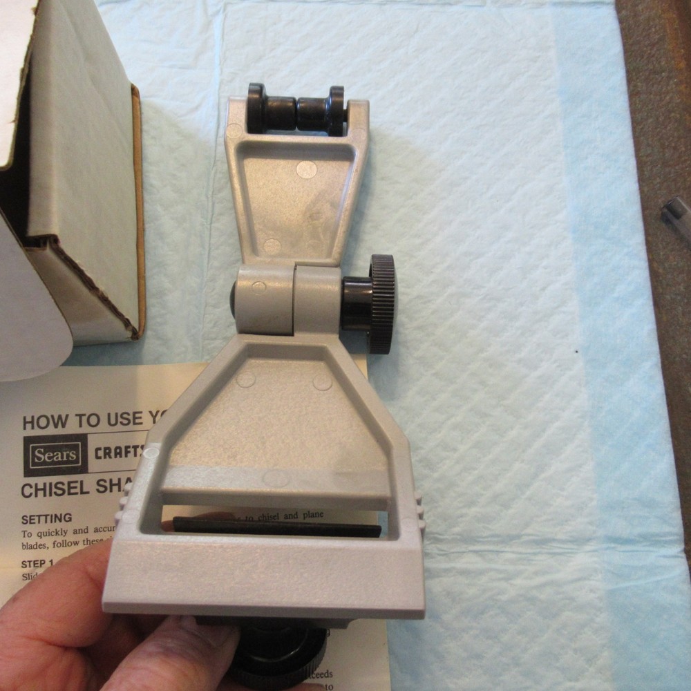 VINTAGE SEARS ROEBUCK CRAFTSMAN CHISEL & PLANE SHARPENER #9-6669