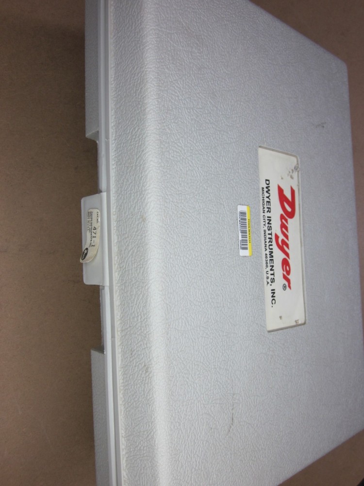 Dwyer Thermo Anemometer 471 w/case