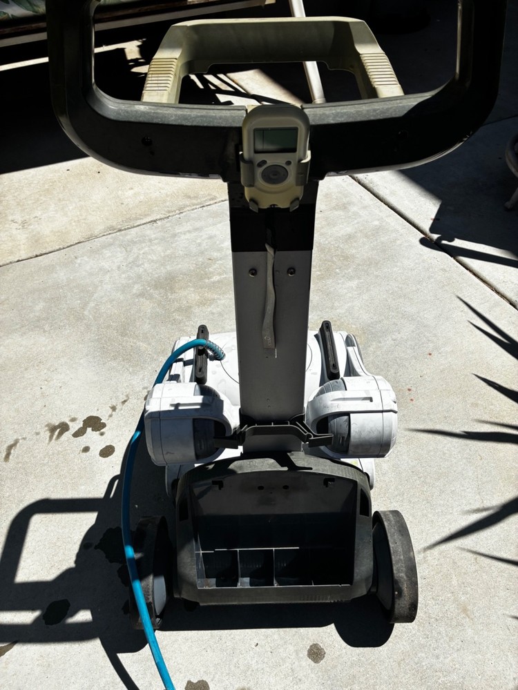 Maytronics Dolphin DX6 Robotic Pool Cleaner