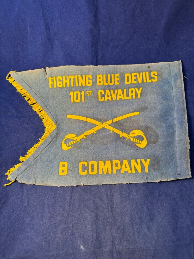 Original Post WWII Fighting Blue Devils 101st Cavalry B COMPANY Pennant