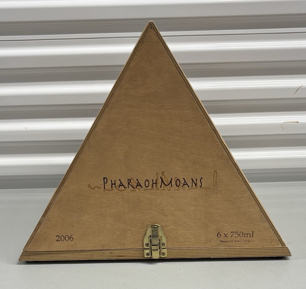 Pharaoh Moans 2006 6 Bottle Wine Holder