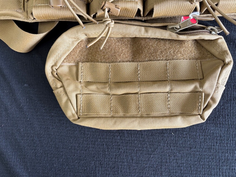 Chest Rig M4 by US GRUNT GEAR Desert Tan