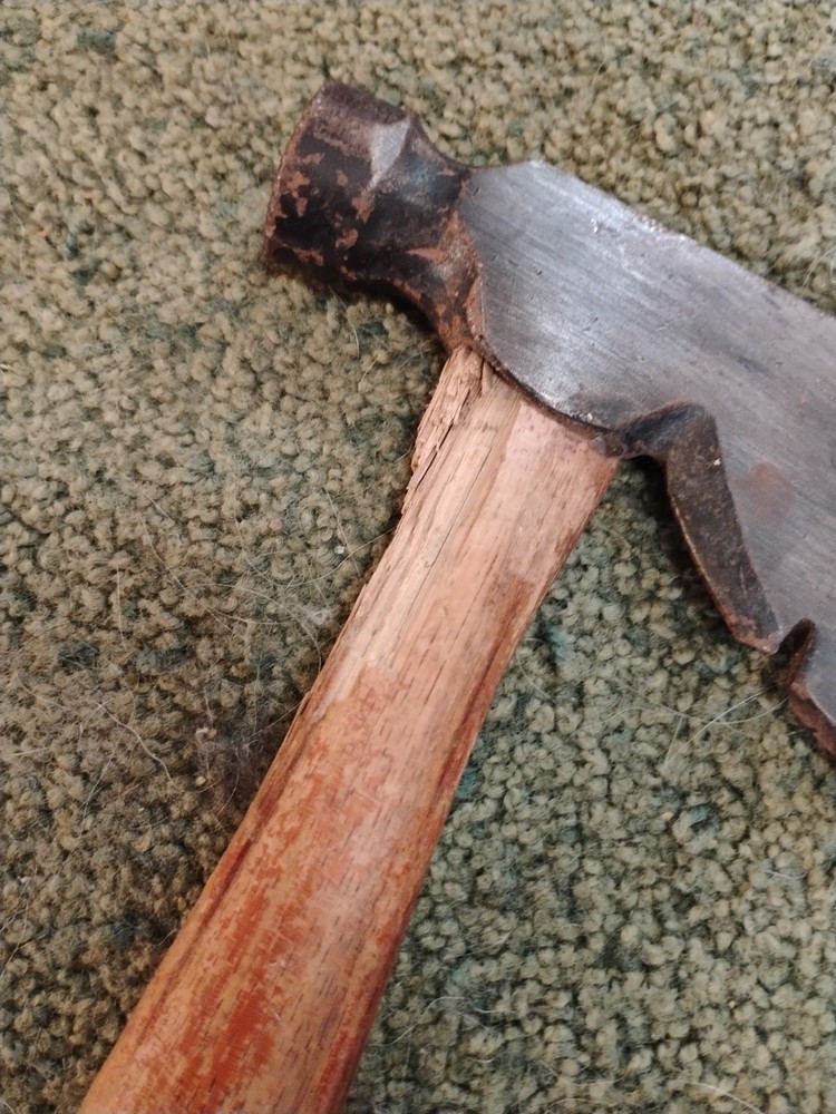 Vintage Wooden Handle Hatchet Very Sharp Solid Great Useable Condition USA
