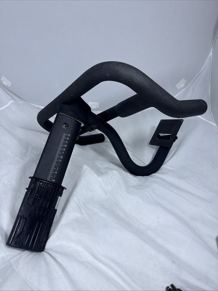 Peloton PLTN‑RB1VQ – Handle Bar Replacement With Post.