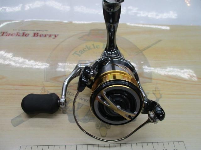 Shimano 14 Stella C2000s Spinning Reel Used
