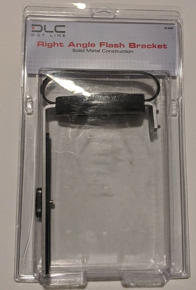 DLC Dot Line Right Angle Flash Bracket